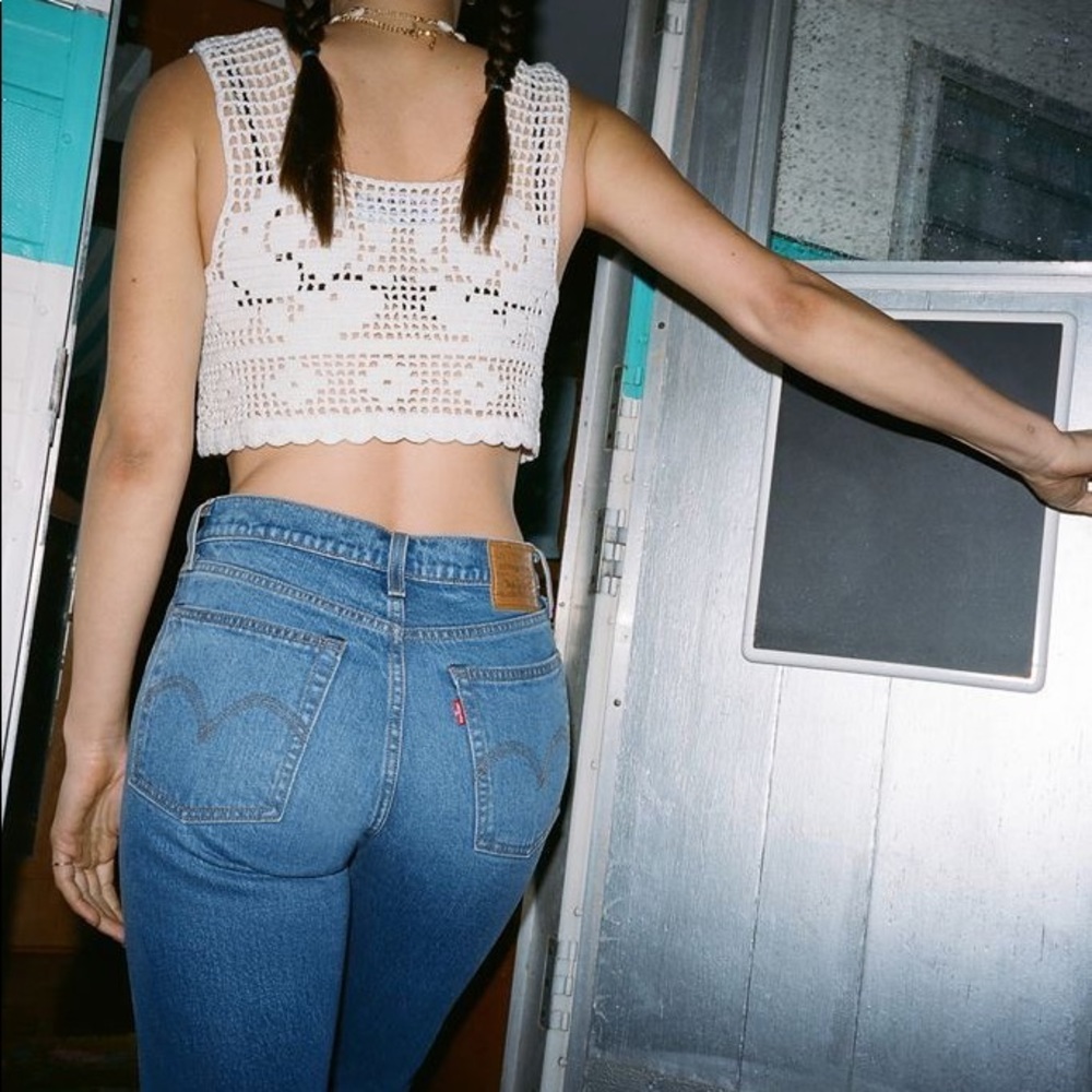 Levi’s Wedgie Straight Jean